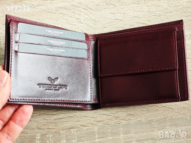 ЧИСТО НОВ портфейл Teodor, снимка 5 - Портфейли, портмонета - 53519418