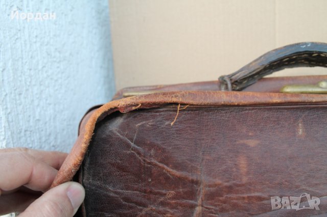 Стара докторска чанта, снимка 2 - Други ценни предмети - 43573524