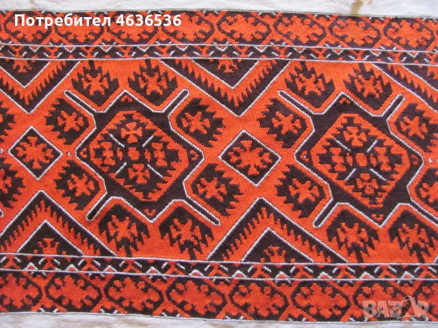 Ръчно бродирана възглавница-лен, памучни конци, 56х31см., снимка 2 - Декорация за дома - 53258941