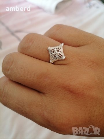 Нежен сребърен пръстен - модел R064