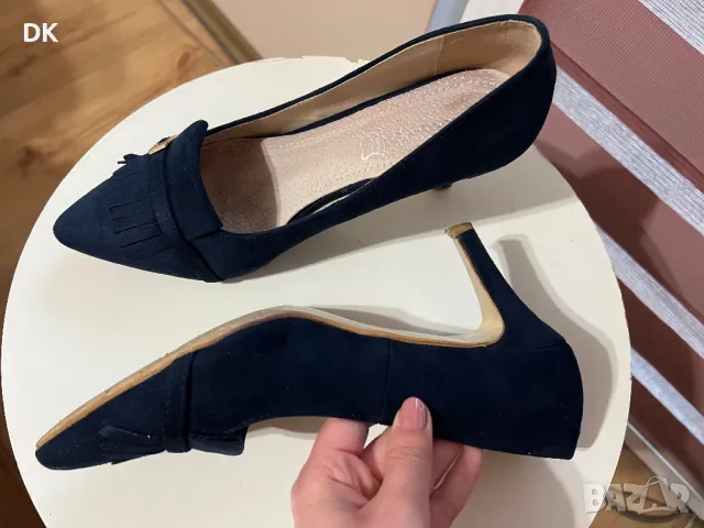 Официални обувки на ток велур 