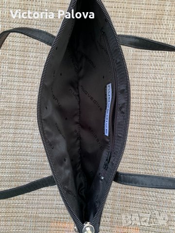 Супер модерна чанта багет (baguette) Италия,NUOVEDIVE, снимка 8 - Чанти - 32310952