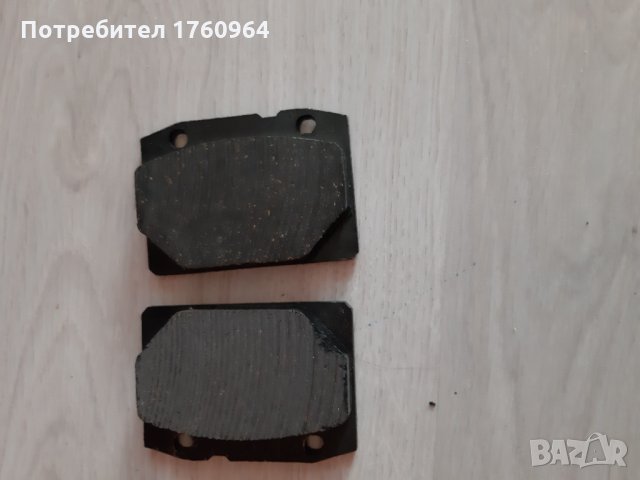 Накладки предни за ВАЗ 2101,2105, снимка 2 - Части - 27992951