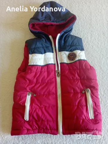 Червен елек, снимка 1