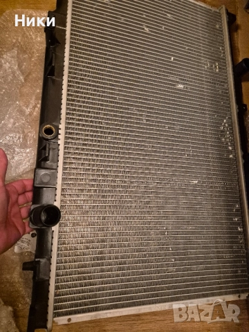 Радиатор за CRV 2 2.0 ръчка оригинален. 