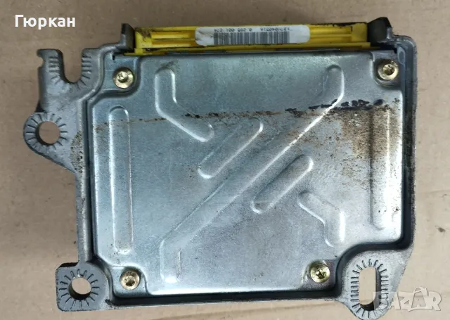 Блок за управление на Аирбаг  Audi A6 , снимка 2 - Части - 50410179