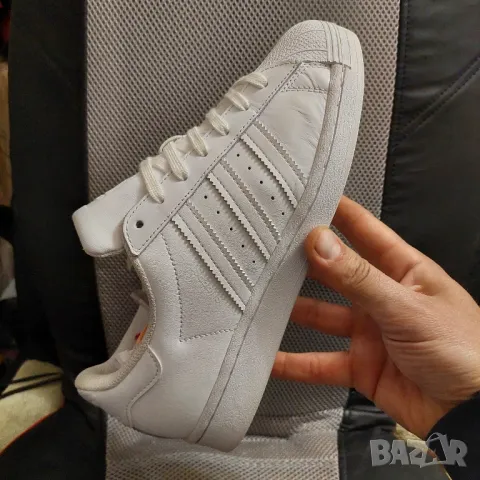 бели маратонки adidas Superstar  EG4960  номер 39 ,5-40, снимка 16 - Маратонки - 45640632