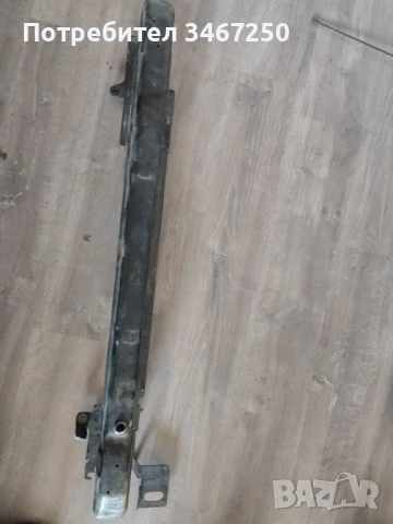 Греда предна броня Peugeot 307