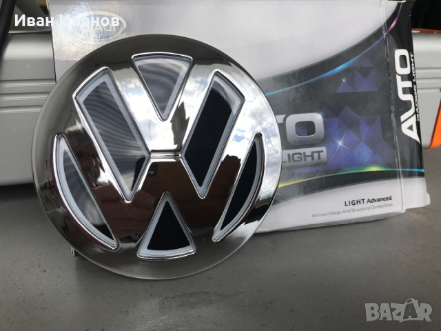 Продавам светеща емблема за Volkswagen 110 мм. НОВА, снимка 2 - Аксесоари и консумативи - 44862927