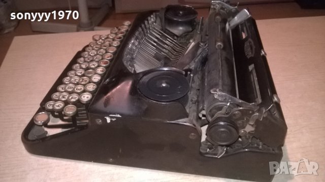 АНТИКА-triumph-ретро колекция-стара пишеща машина, снимка 5 - Колекции - 26226937