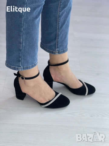 Елегантност с блясък: Изчистени дамски затворени сандали с ток и бляскав акцент, снимка 5 - Сандали - 52888866