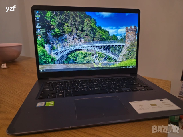 Asus S510U 15,6 инча с процесор i7-8550U 1,99GHz