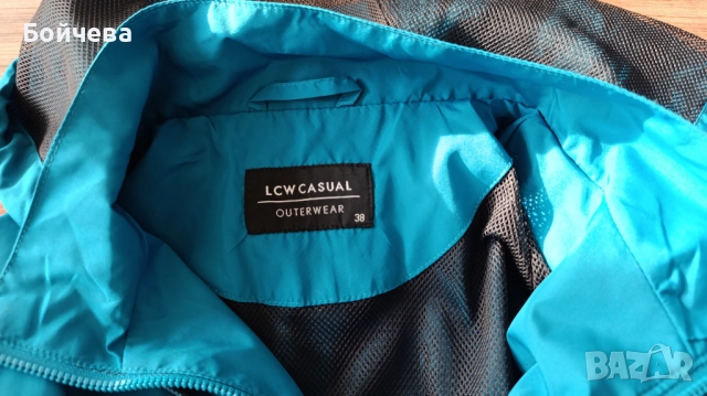 Детско яке - ветровка, снимка 2 - Детски якета и елеци - 52557435