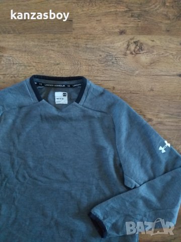 Under Armour Unstoppable Move Light Crew Warm-up - страхотна мъжка блуза , снимка 4 - Спортни дрехи, екипи - 43077844