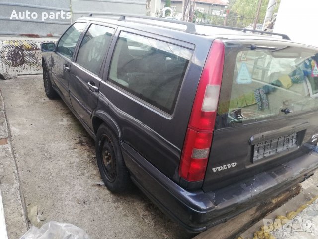 VOLVO V70 2.0T 20v 226 AWD lpg Бракувана, снимка 8 - Автомобили и джипове - 32118249