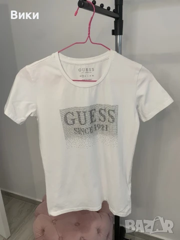 Тениска Guess размер S, снимка 6 - Тениски - 51036368