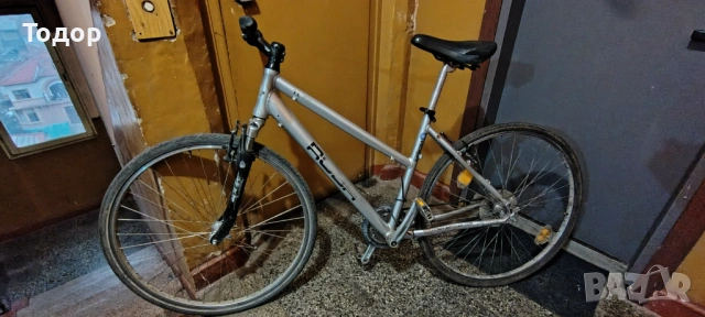 Алуминиев дамски велосипед 28 цола, снимка 2 - Велосипеди - 53222749