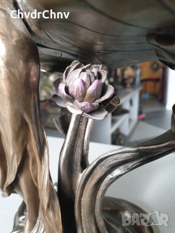 24см-2кг бронзов резин/италианска пиедестална фигурална фруктиера-бонбониера/фигура на фея с лилия, снимка 13 - Декорация за дома - 52972341