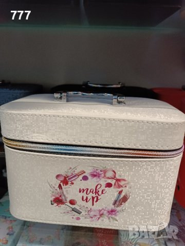 чанти за козметика , снимка 6 - Чанти - 43845416