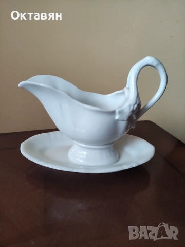 Порцеланова сосиера Антикварна/18-19 век, снимка 7 - Антикварни и старинни предмети - 53008560
