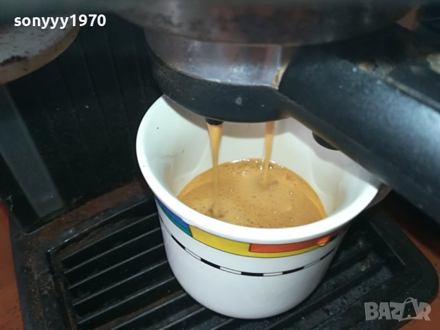 delonghi 15bar italy 0305221325, снимка 7 - Кафемашини - 36642164