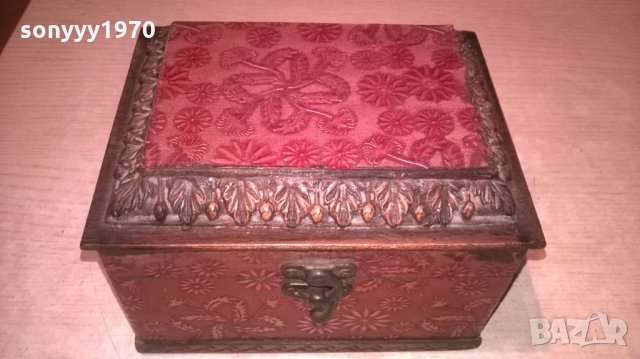 АНТИКА СТАРА КУТИЯ С ЧАСОВНИК-18Х14Х12СМ, снимка 2 - Колекции - 27970804
