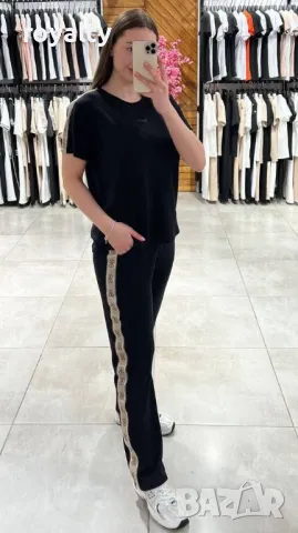 Guess дамски комплекти Различни цветове , снимка 10 - Комплекти - 49275996