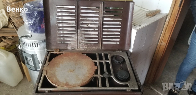 Продавам нафтова печка БАЛКАН, снимка 3 - Отоплителни печки - 53529959