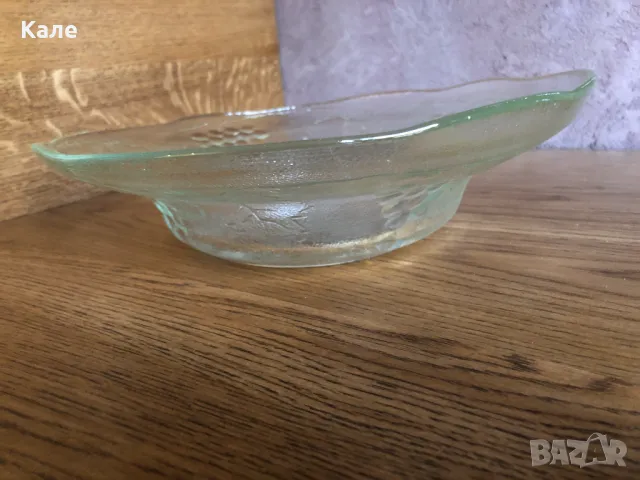 Стъклена голяма купа соц масивна фруктиера, снимка 3 - Чинии - 50084922