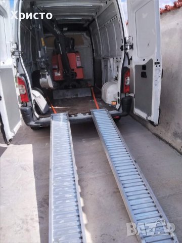 Бус под наем. Швейцарска точност и коректно отрошение, снимка 5 - Транспортни услуги - 38469961