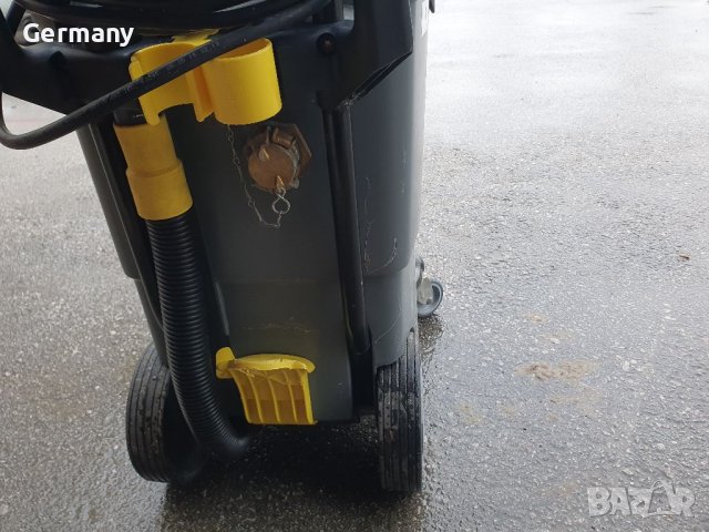 екстрактор Професионална прахосмукачка за сухо и мокро смукане karcher , снимка 6 - Прахосмукачки - 40699749