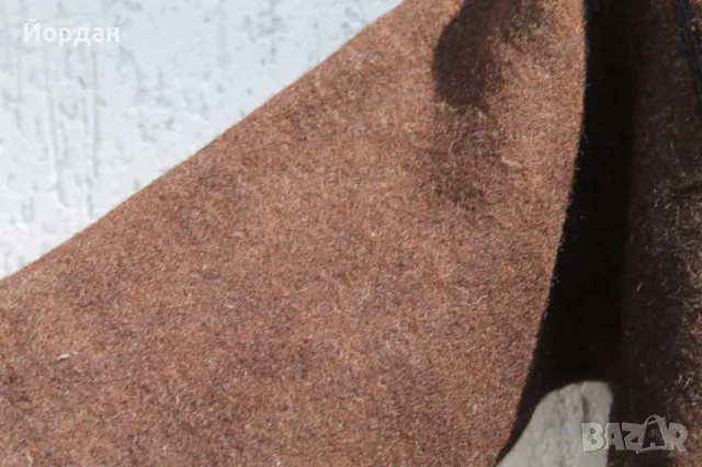 Вълнено елече с потури от народна носия, снимка 7 - Антикварни и старинни предмети - 50007354