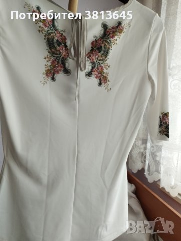 Дамска блуза с флорален мотив., снимка 2 - Други - 43087765