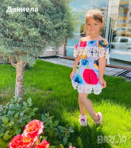 Нежна цветна рокля с дантела в Детски рокли и поли в гр. Сливен -  ID33296664 — Bazar.bg