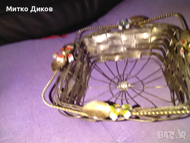 Метален поднос с цветчета, снимка 3 - Декорация за дома - 47441161