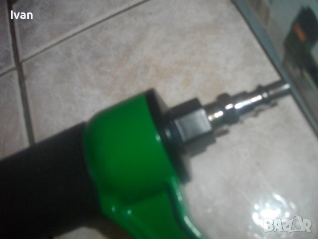 Пневматичен Нов Холандски Комбиниран Такер-Скоби 40мм/Пирони 50мм-Консумативи 1500бр-AIRPRESS-Профи, снимка 16 - Други инструменти - 43582259