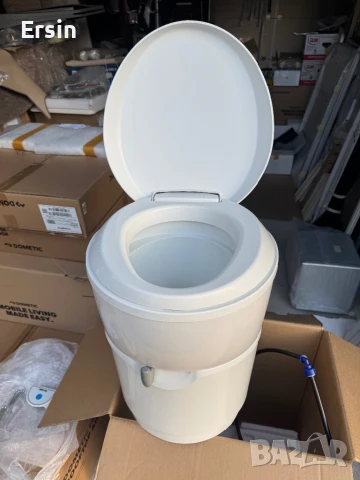 Тоалетна Thetford C 223 S (Неразличим от нов) Цена : 850.00 лева