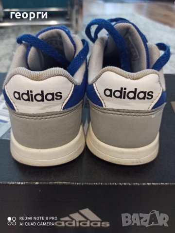 Детски маратонки adidas номер 30.5, снимка 3 - Детски маратонки - 37409861