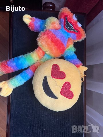 Играчка Хъги Рейнбол и емоджи