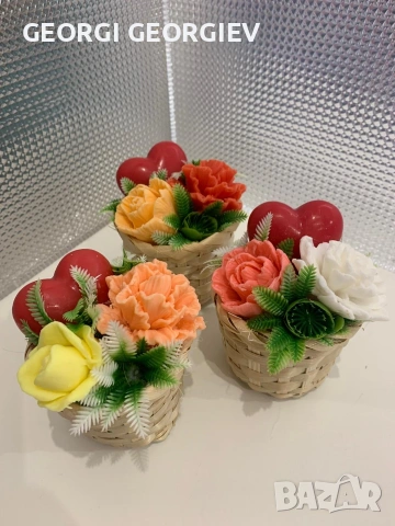 цветя изработени с глицеринов ароматен сапун и Българска роза 🌹 Стара Загора Център ., снимка 17 - Изкуствени цветя - 53463302