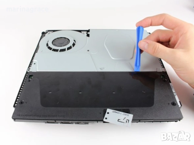 Ремонт на PlayStation PS5 и PS4 + контролери DualShock / DualSense – бързо и с гаранция