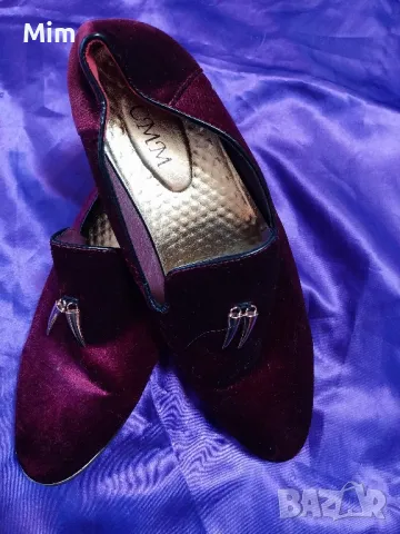 44 Мъжки кадифени обувки/ мокасина/със златист рог, снимка 2 - Мокасини - 48463739
