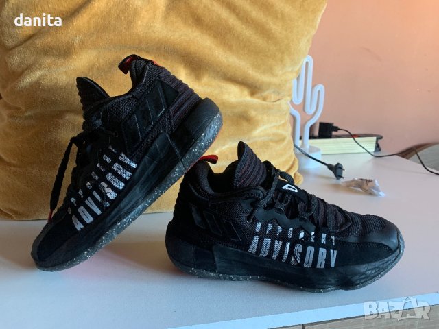 Adidas Dame 7 мъжки маратонки, снимка 2 - Маратонки - 43552656