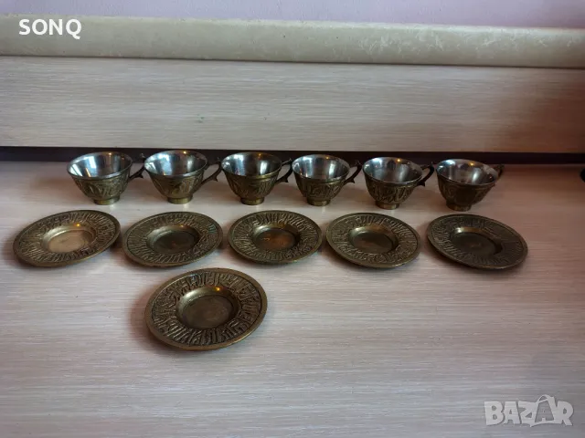 Прекрасен Стар Бронзов Сервиз За Кафе, снимка 4 - Други ценни предмети - 49240001