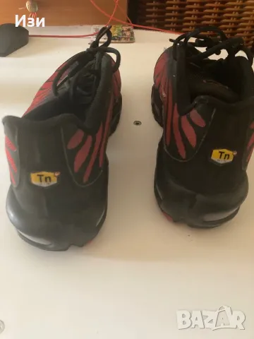 Маратонки Nike Air Max Plus, снимка 4 - Маратонки - 49095309