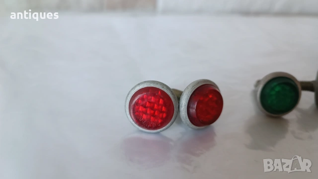 Ретро светлоотразителни болтове - котешки очи за автомобил, снимка 2 - Части - 53020931