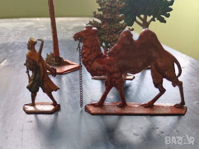 Стари метални фигури, снимка 4 - Антикварни и старинни предмети - 50672074