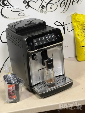 Кафемашина кафе автомат Philips EP3246 с гаранция, снимка 2 - Кафемашини - 51099790