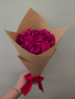 Букет от 3 сатенени рози, снимка 1 - Ръчно изработени сувенири - 44843329