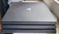 PlayStation 4 Pro 1TB+ 2 контролера и игра, снимка 1